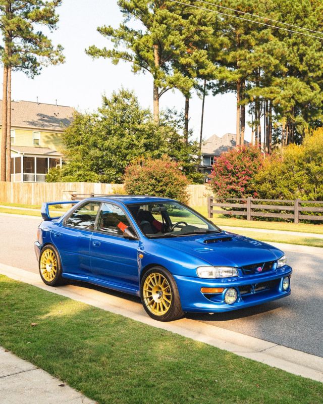 Alright guys… this is the Impreza to have. @kiser.m3 is selling his immaculate EJ207, Widebody, 2.5RS Sedan. Has all the goodies and nostalgia you want. Quality parts and everything done right from the previous owner. Asking $36,500, serious inquiries only - shoot @kiser.m3 a message and don’t waste his time please🏁❤️ #subaru